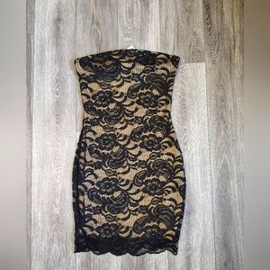 Chic Strapless Black Lace Dress